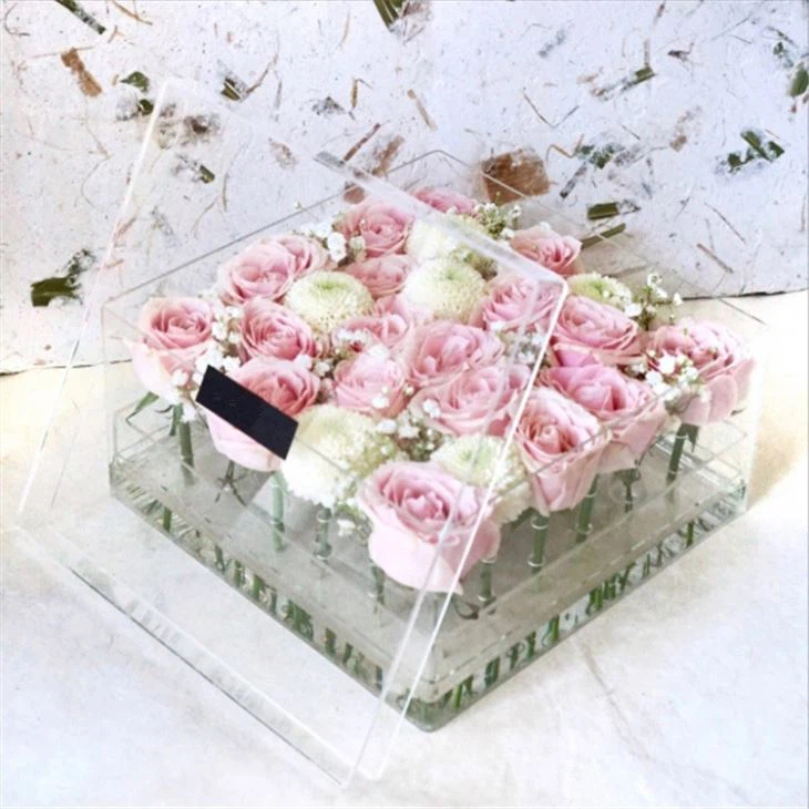 Чиста акрилна ружа цвијет са поклопцем